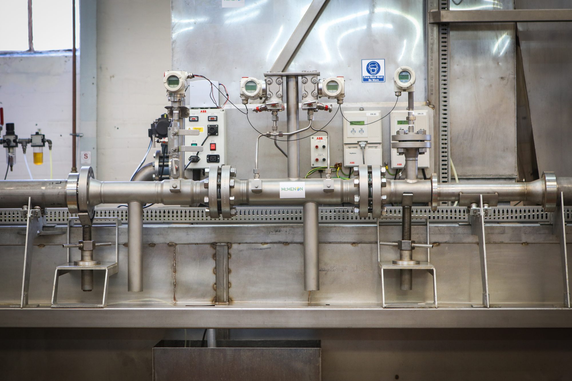 McMenon small flow calibration facility (gravimetric rig)