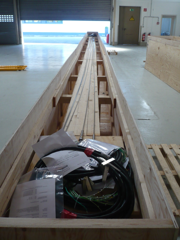 Multipoint temperature assembly packaged in a timber crate
